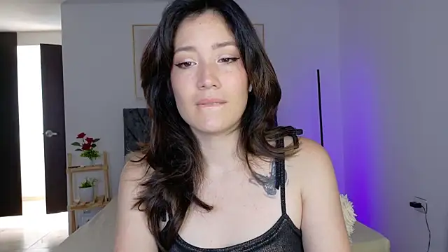 Eliih 01 online show from September 29, 2:22 pm