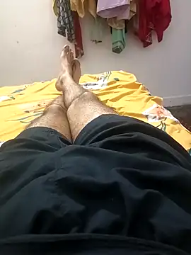 Snapshot of hottieboy774 chatting on September 14, 9:30 am hottieboy774 online show from September 14, 9:30 am