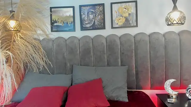 Dark nina  online show from December 5, 3:26 am