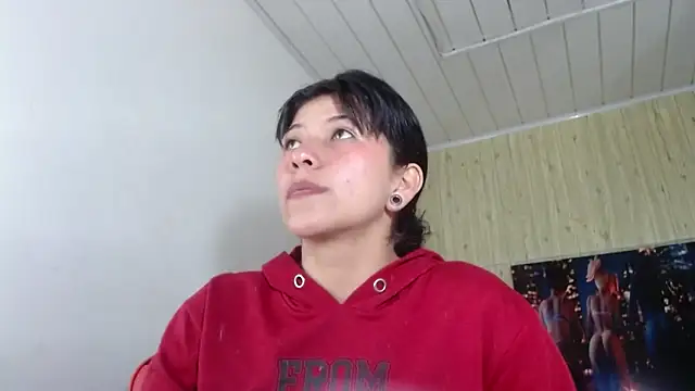 Raven Rouge  online show from September 28, 5:24 am