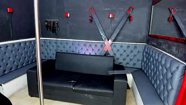 Stephy  online show from December 23, 6:00 am