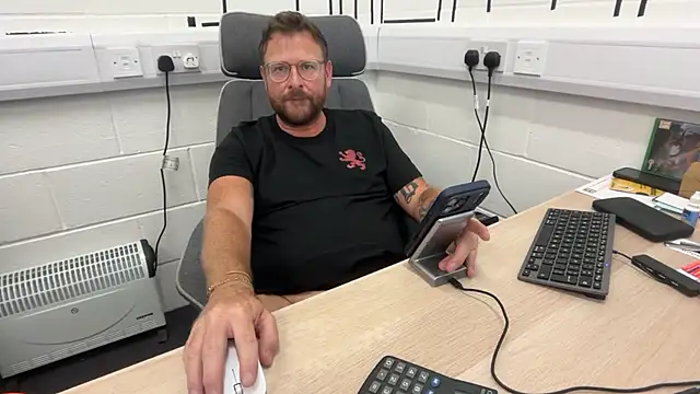 bilf1978 online show from July 29, 11:19 am