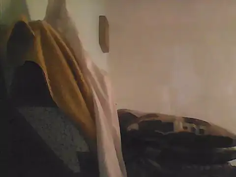 Snapshot of XaviGomez-87 chatting on September 21, 10:22 pm XaviGomez-87 online show from September 21, 10:22 pm