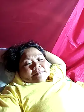 Snapshot of Mari_fvcks chatting on November 19, 9:20 am Mari fvcks online show from November 19, 9:20 am