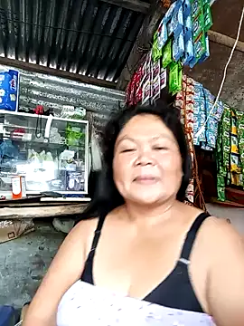 Snapshot of Mari_fvcks chatting on November 25, 6:46 am Mari fvcks online show from November 25, 6:46 am