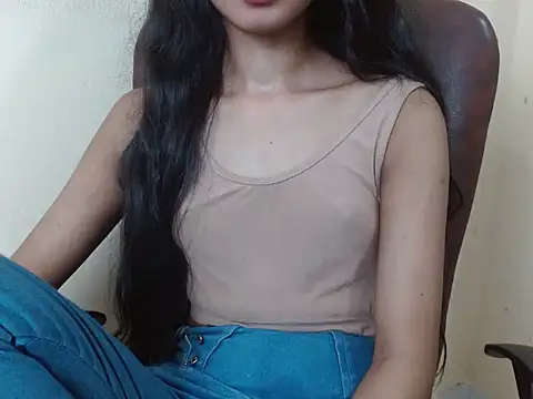 smallcuute online show from September 14, 9:19 am