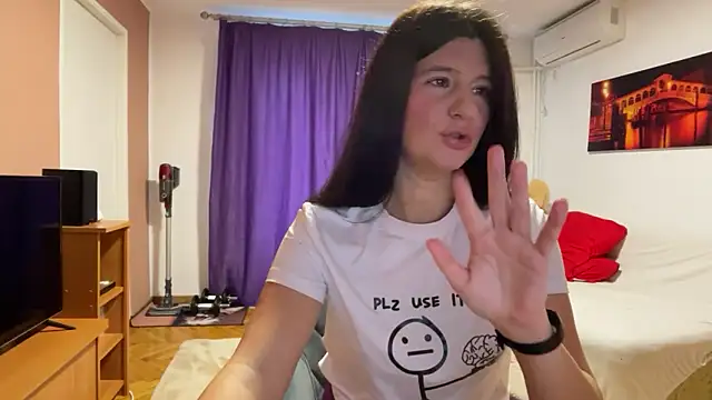 Snapshot of Ice_Bronx chatting on November 21, 10:03 am Ice Bronx online show from November 21, 10:03 am