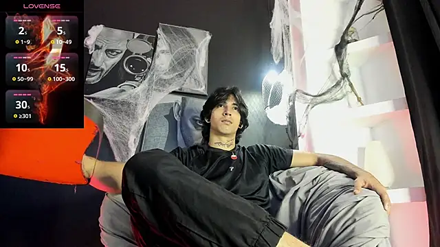 jett savage online show from October 27, 3:10 am