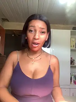 Snapshot of Crisschiavo chatting on December 16, 11:48 am Crisschiavo online show from December 16, 11:48 am