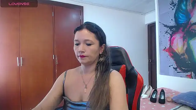 Snapshot of noelia_milf19 chatting on July 15, 6:02 pm noelia milf19 online show from July 15, 6:02 pm