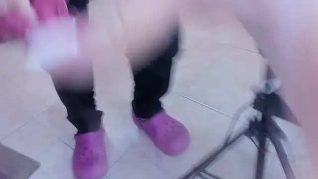 Snapshot of crystaldarliing chatting on December 2, 1:50 pm crystaldarliing online show from December 2, 1:50 pm