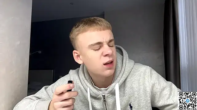 echowraith online show from November 28, 6:49 am