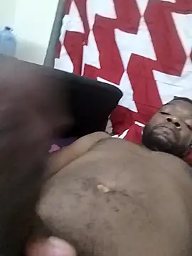 Snapshot of TmanZim2025 chatting on October 9, 9:24 pm TmanZim2025 online show from October 9, 9:24 pm