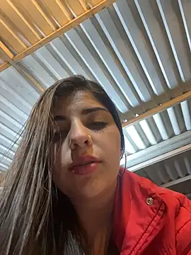 Isaa-Sweet online show from November 22, 9:08 am