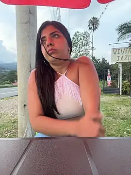 Isaa-Sweet online show from November 23, 10:31 pm