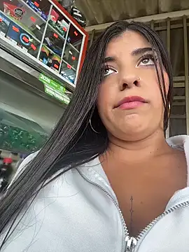 Isaa-Sweet online show from April 15, 3:52 pm