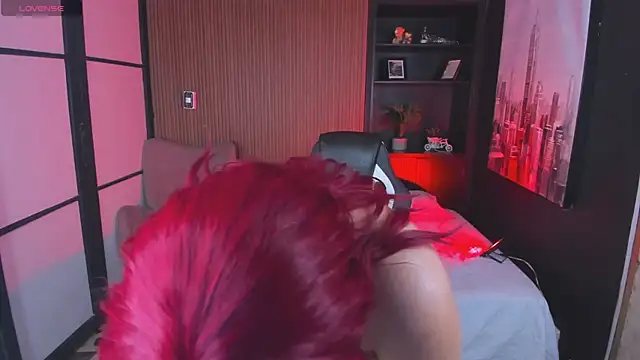 ThaliaBrooks  online show from December 15, 4:39 am