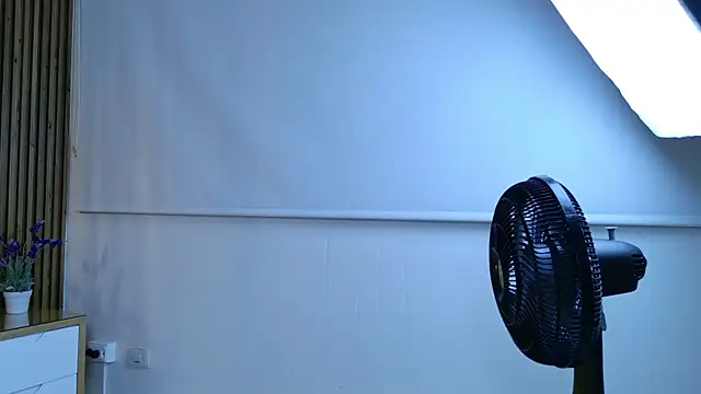 elsa gb online show from March 27, 3:23 am