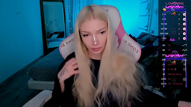 AnyaTaylor  online show from May 21, 2:18 am