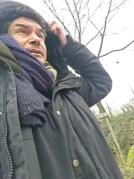 twitshe online show from February 17, 11:29 am