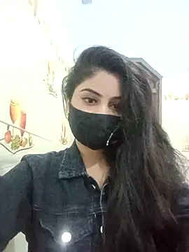 Snapshot of Hot-Soniya733 chatting on December 20, 11:45 pm Hot-Soniya733 online show from December 20, 11:45 pm