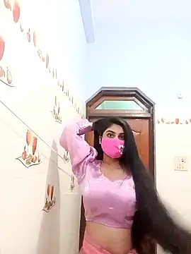 Snapshot of Hot-Soniya733 chatting on February 14, 7:54 pm Hot-Soniya733 online show from February 14, 7:54 pm