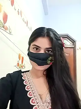 Snapshot of Hot-Soniya733 chatting on February 17, 7:53 pm Hot-Soniya733 online show from February 17, 7:53 pm