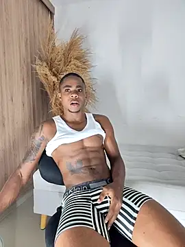 liambolt online show from September 10, 12:43 am