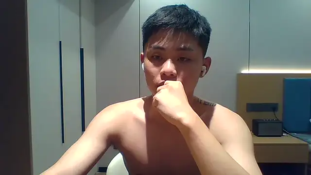 Snapshot of jensenyep chatting on October 5, 4:27 pm jensenyep online show from October 5, 4:27 pm