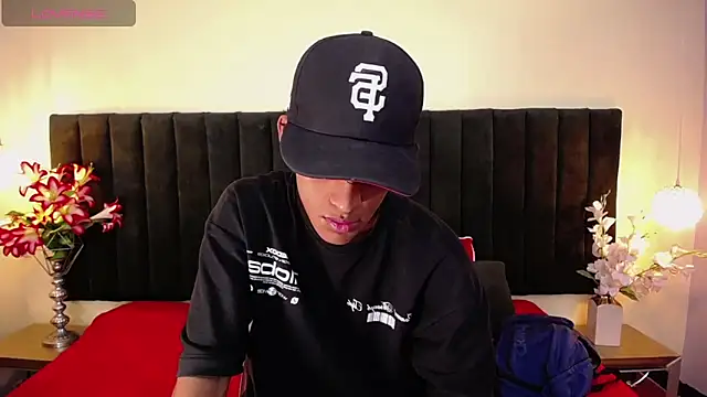 jhos padill online show from March 13, 1:29 pm