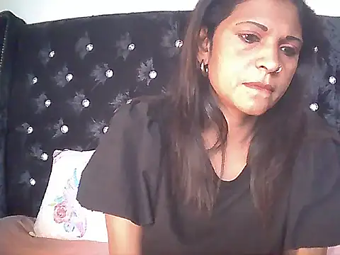 Snapshot of indianlusyy chatting on October 16, 6:58 am indianlusyy online show from October 16, 6:58 am