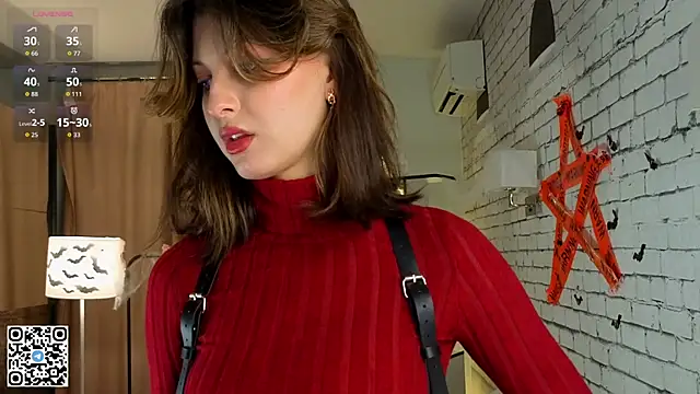 LorinaMaffitt online show from October 31, 6:09 pm