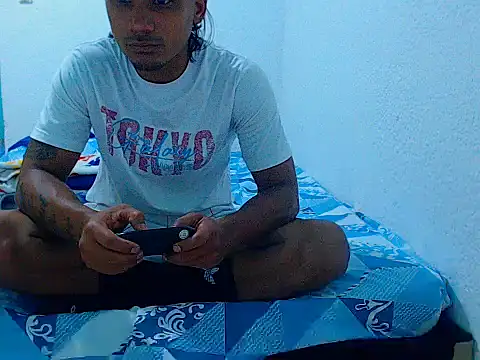 davidcutterr online show from March 4, 1:11 am