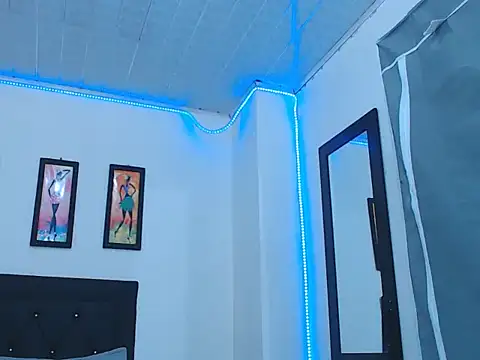 natashat lorent online show from March 7, 8:11 am