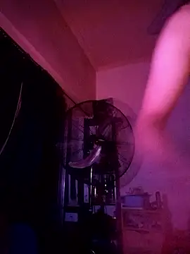 Snapshot of Facummmmmmmmmm chatting on January 8, 8:16 am Facummmmmmmmmm online show from January 8, 8:16 am