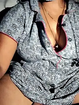 Snapshot of sweet_jasmin1 chatting on October 26, 7:20 pm sweet jasmin1 online show from October 26, 7:20 pm