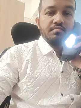 Snapshot of VJ17 chatting on July 18, 6:17 am VJ17 online show from July 18, 6:17 am