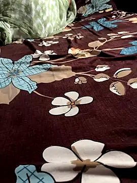 Snapshot of Telugu_sex_ chatting on October 26, 10:43 am Telugu sex  online show from October 26, 10:43 am