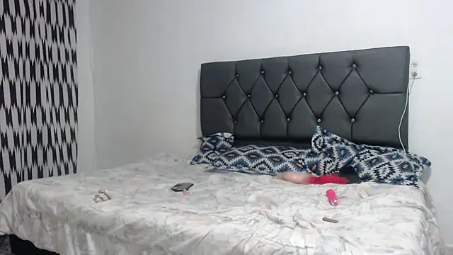 Snapshot of Angeliicaxx chatting on October 7, 1:03 am Angeliicaxx online show from October 7, 1:03 am