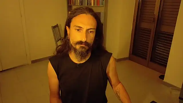 Snapshot of Mrkurt86 chatting on November 21, 4:49 pm Mrkurt86 online show from November 21, 4:49 pm