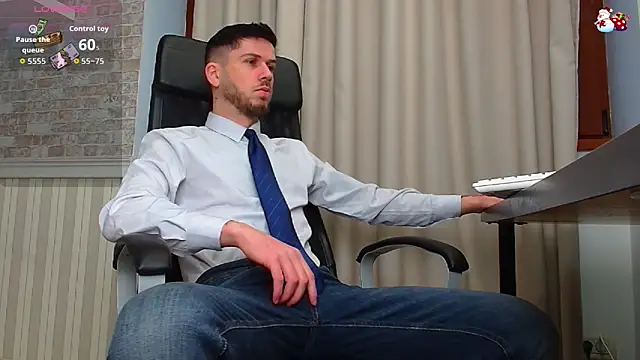 JonahShaw online show from December 16, 5:45 am