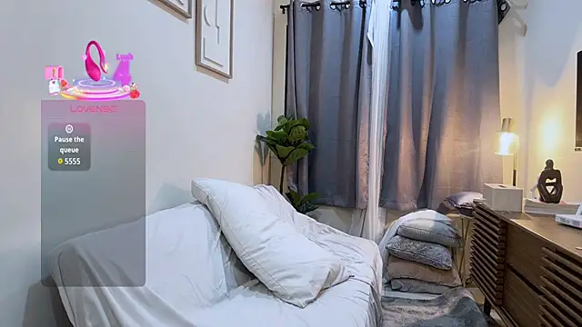 penny coco online show from October 31, 9:05 pm