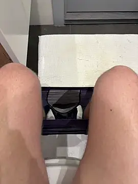 Snapshot of myPriority01 chatting on October 25, 10:37 pm myPriority01 online show from October 25, 10:37 pm