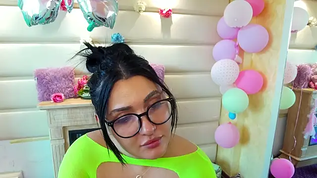 boobzilla  online show from May 5, 5:26 am