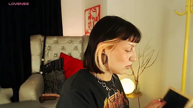 FabulousVenus online show from June 27, 10:59 pm