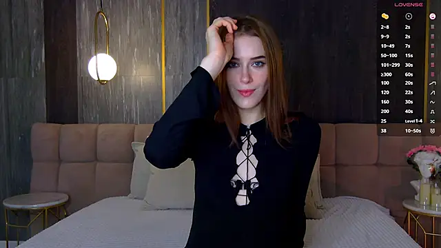 Snapshot of FrancesDay chatting on October 9, 5:38 am FrancesDay online show from October 9, 5:38 am