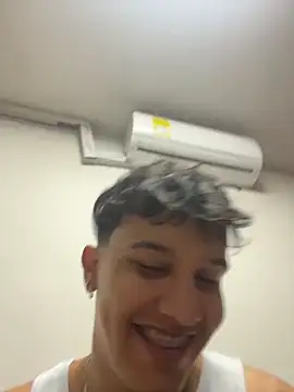 Leo Savage  online show from March 29, 3:39 am