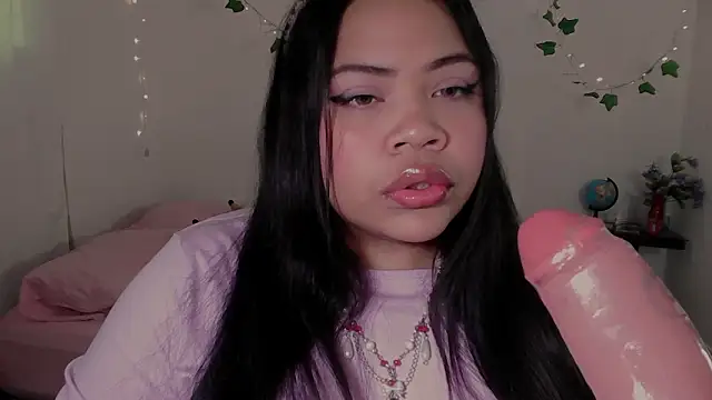 Juicy elenxx online show from December 18, 8:37 pm