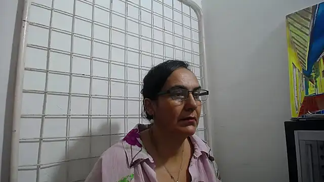 gabbyparker  online show from January 17, 9:25 am