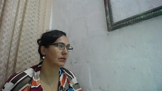 gabbyparker  online show from May 26, 10:11 am